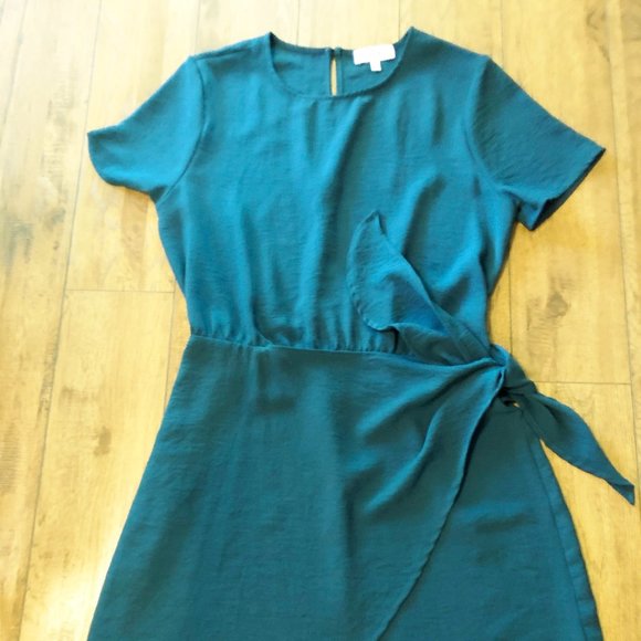 Gilli Faux Wrap Short Sleeve Dress - Fit & Flare - Size Medium - Teal Color - - Picture 1 of 12